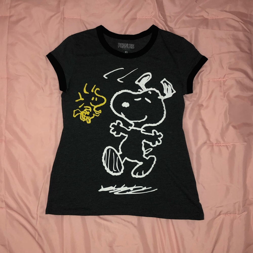 PEANUTS Snoopy T-Shirt